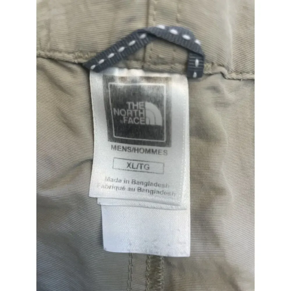 The North Face Cargo Shorts Mens Size XL Belted Nylon Elastic Waist Hiking Gray